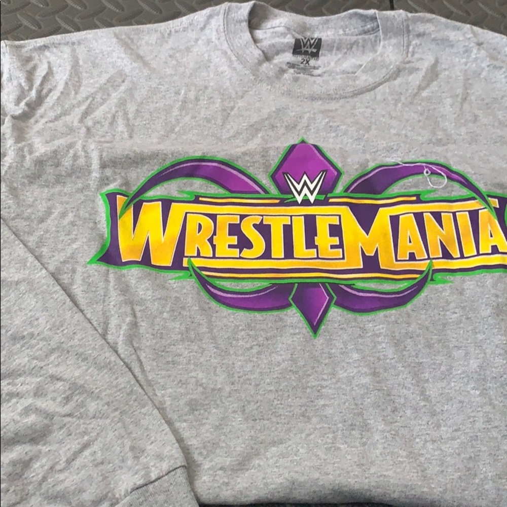 WWE WRESTLEMANIA NEW ORLEANS 2X Long sleeve tee